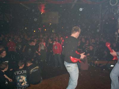  Rocking-All-Over 2003